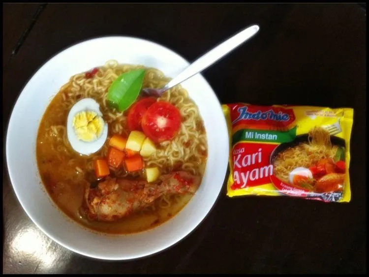 Kalau Sudah Tahu 10 Fakta Ini, Kamu Tak Perlu Takut Makan Mie Instan Lagi! 19