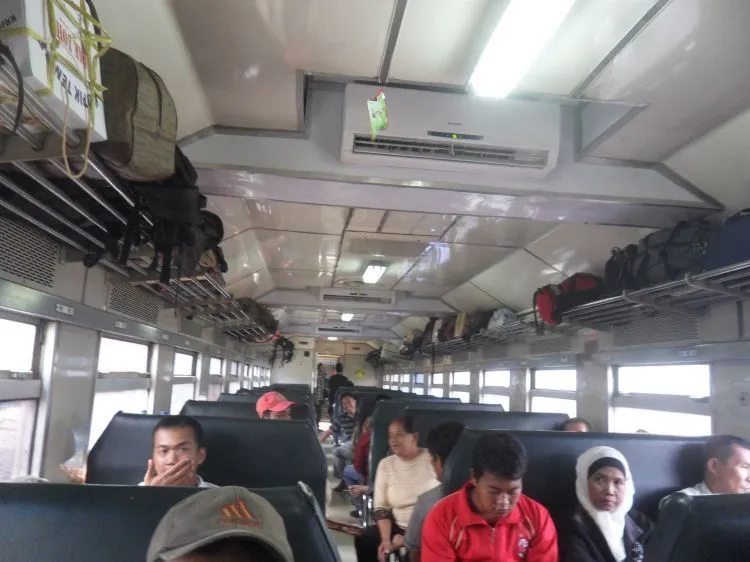Panduan Lengkap Traveling Ke Dieng - Menikmati Nukilan Surga di Tanah Tinggi Pulau Jawa 21
