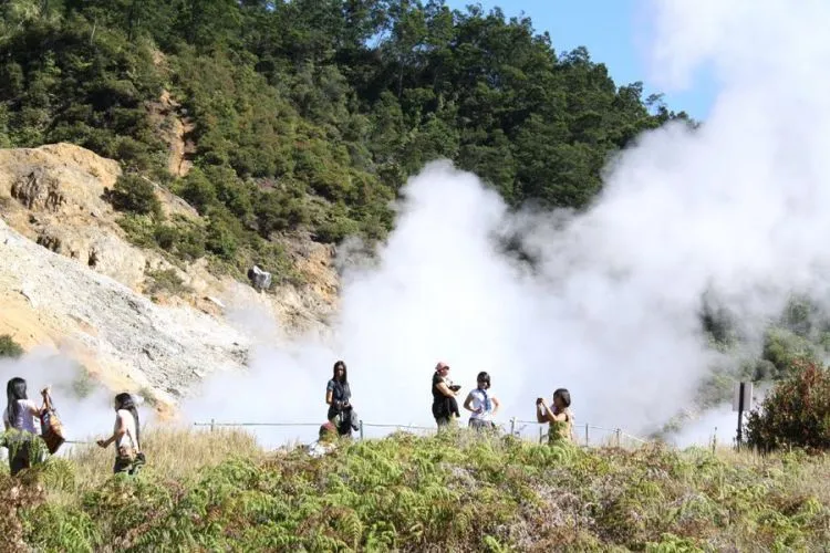 Panduan Lengkap Traveling Ke Dieng - Menikmati Nukilan Surga di Tanah Tinggi Pulau Jawa 29