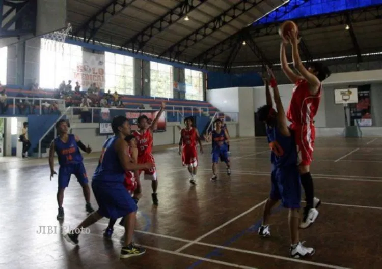 Sekelumit Cerita yang Hanya Dipahami Oleh Mahasiswa UNS Surakarta! 153