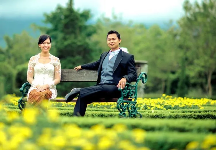 10 Lokasi yang Layak Jadi Pilihan Untuk Latar Foto Prewedding-mu Bersama Pasangan 19