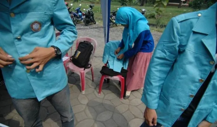 Sekelumit Cerita yang Hanya Dipahami Oleh Mahasiswa UNS Surakarta! 101