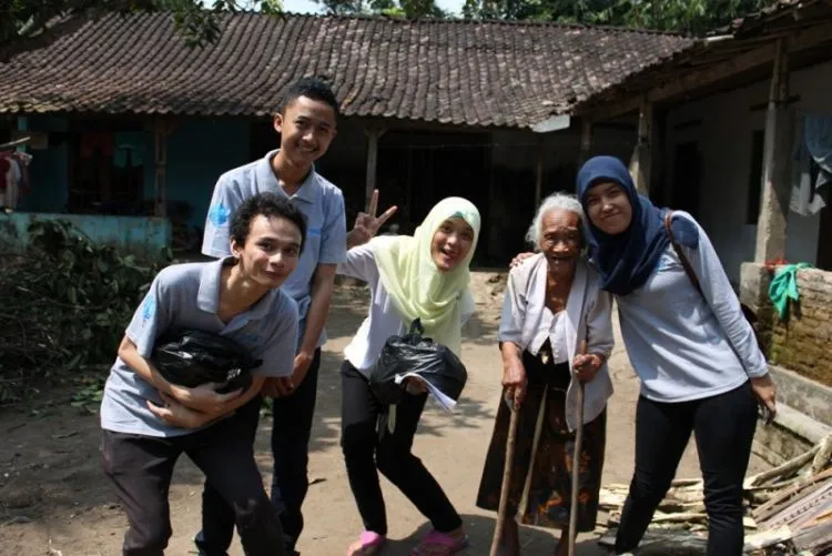 Sekelumit Cerita yang Hanya Dipahami Oleh Mahasiswa UNS Surakarta! 181
