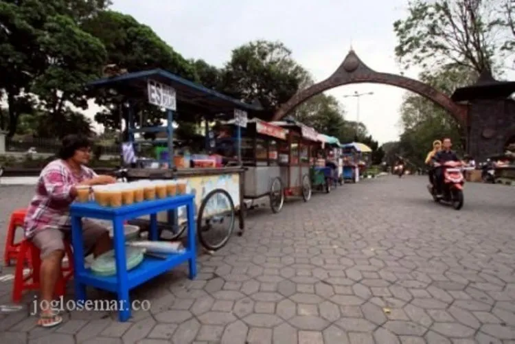 Sekelumit Cerita yang Hanya Dipahami Oleh Mahasiswa UNS Surakarta! 117