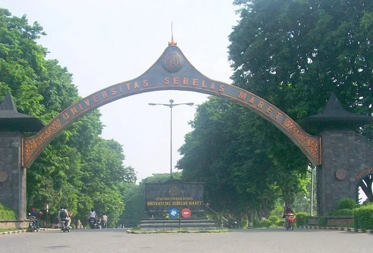 Sekelumit Cerita yang Hanya Dipahami Oleh Mahasiswa UNS Surakarta! 93