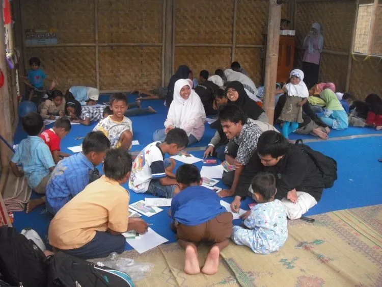 13 Pekerjaan yang Bisa Kamu Jajal Demi Menambah Uang Jajan Selama Liburan 16