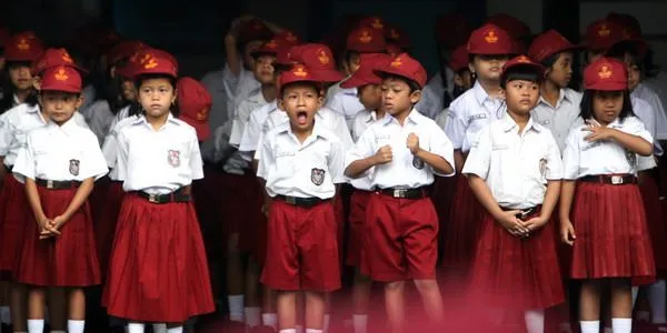 Kebiasaan-Kebiasaan Ajaib yang Menjadikan Kamu Orang Indonesia Asli 42