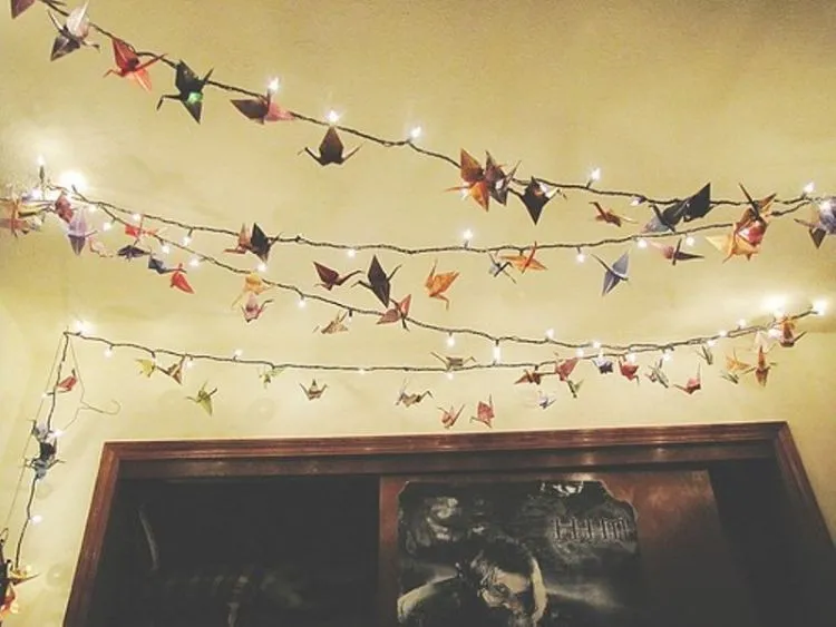 Sulap Kamarmu Jadi Secantik Kamar di Tumblr Dengan Benda-Benda Sederhana Ini! 16