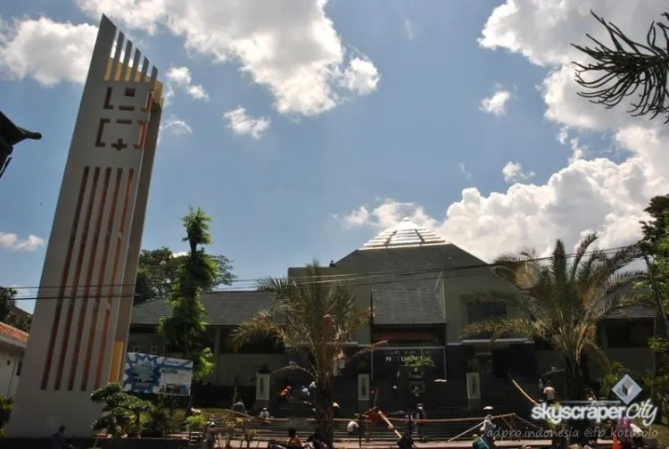 Sekelumit Cerita yang Hanya Dipahami Oleh Mahasiswa UNS Surakarta! 157