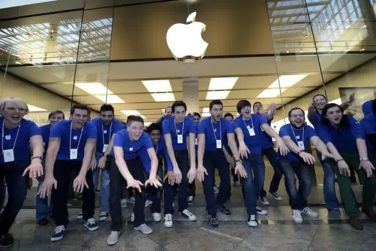 Curhatan Pegawai Apple yang Membuatmu Tahu Apa yang Dibutuhkan Buat Bekerja di Perusahaan Top Dunia 8