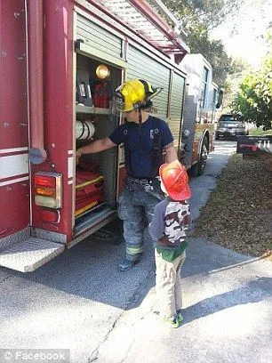 Kejutan Kecil Untuk Bocah Autis yang Dilupakan Teman-Temannya di Hari Ulang Tahunnya 14