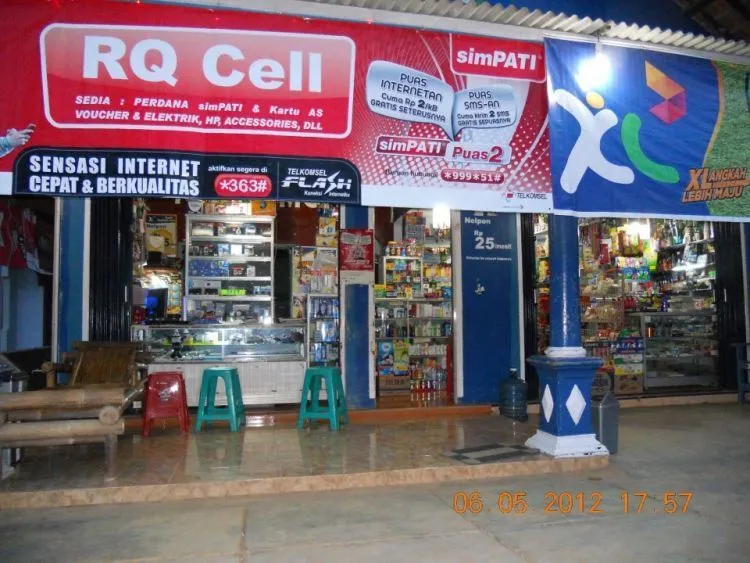 Barisan Kenangan yang Membuatmu Teringat Masa-Masa Bahagia Bersama HP Jadulmu 34