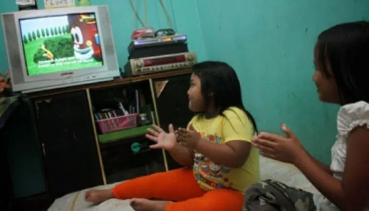 Hayo Ngaku! Siapa yang Dulu Gak Pernah Dimarahi Orangtua Karena 23 Hal ini? 35