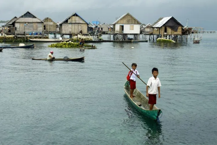 12 Destinasi Wisata Wakatobi, Permata Laut Banda yang Wajib Kamu Kunjungi 14
