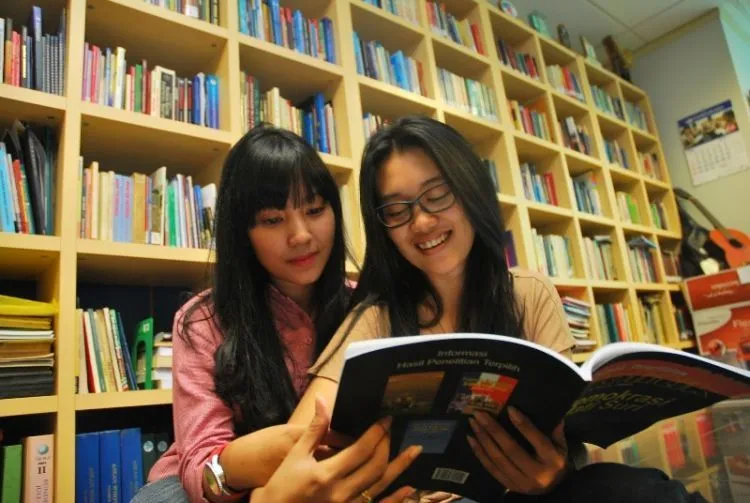 11 Kualitas yang Menjadikan Mahasiswa Fakultas Hukum Calon Pasangan Idaman 20