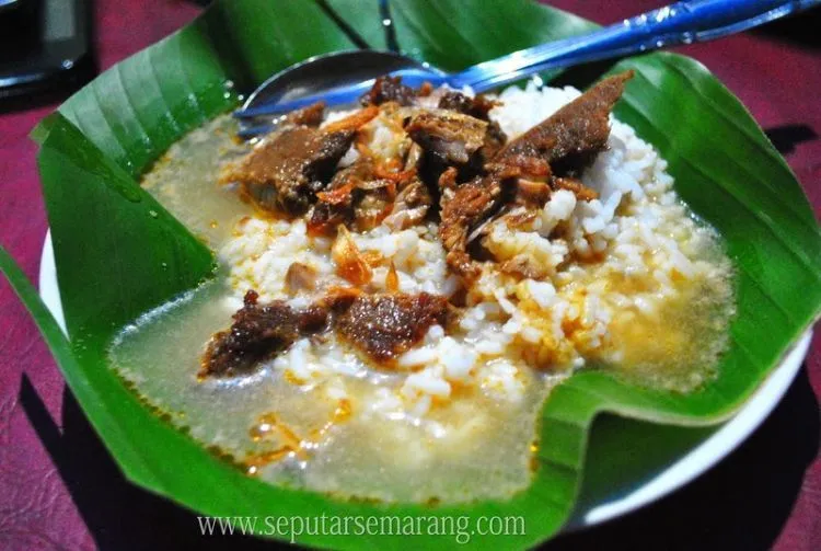 10 Sajian Penggoda Selera yang Wajib Kamu Coba Saat Bertandang ke Semarang 19