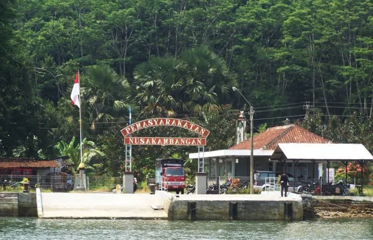8 Destinasi Wisata Cilacap, Suguhkan Keindahan Alam yang Sebenarnya 9