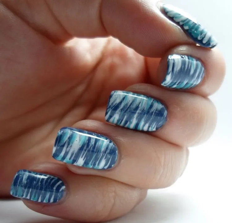 8 Kreasi Nail Art Cantik yang Bisa Kamu Buat Sendiri Tanpa Perlu Pergi Ke Salon 31
