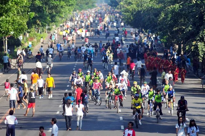 Menjelajah Keindahan Solo dan Tawangmangu Dengan Dana Mulai 400 Ribuan 18