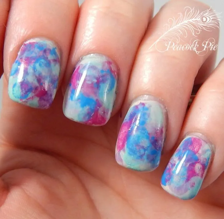 8 Kreasi Nail Art Cantik yang Bisa Kamu Buat Sendiri Tanpa Perlu Pergi Ke Salon 29