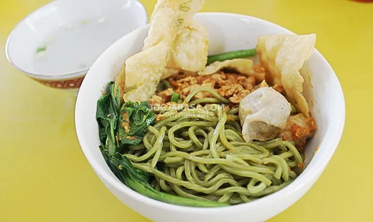 12 Sajian Kuliner Kota Jogja yang Siap Menguji Level Pedasmu 15