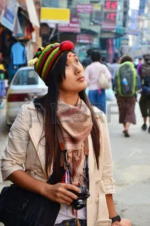 11 Alasan Kenapa Traveling Bukan Buang-Buang Uang, Namun Justru Menabung Demi Kesuksesan 20