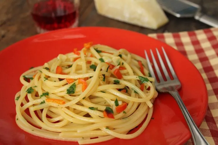 6 Olahan Pasta Mudah dan Murah yang Bisa Kamu Bikin Sendiri di Rumah 8
