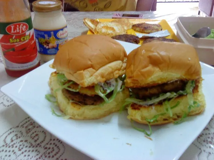Dear Cowok-Cowok yang Enggan Menjamah Dapur, Inilah 6 Makanan Praktis yang Bisa Kamu Olah dengan Mudah 11