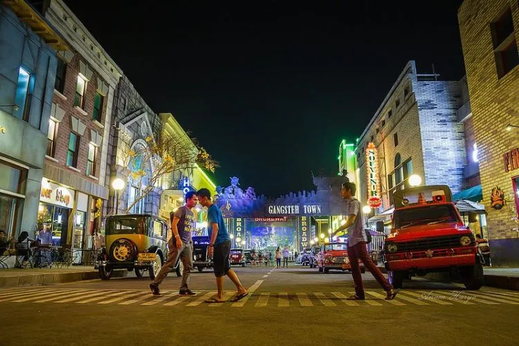 8 Destinasi Wisata Edukasi di Jawa Timur yang Bakal Memperkaya Wawasanmu 11