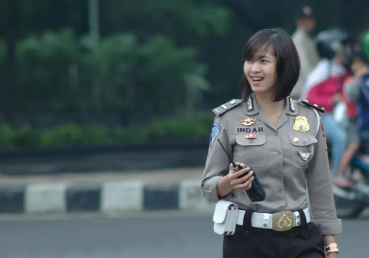 Polisi, Polisi Numpang Tanya Prok, Prok, Prok... 15