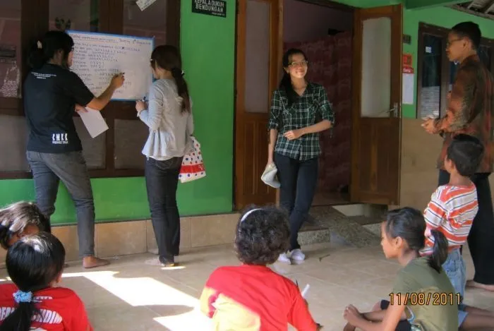 Sebaik-baik Mahasiswa Adalah Mereka yang Mau Turun ke Jalan. Bukan Hanya Diam di Kelas dan Mendengarkan 6