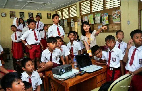 Inilah Rasanya Pacaran Dengan Seorang Guru 15