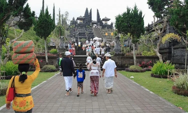 Ditemani Oleh Rindu, Menyambut Hari Raya Nyepi di Perantauan 17