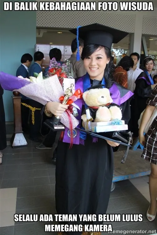 Berbagai Gejolak Rasa Yang Kamu Alami Saat Melihat Teman Satu Angkatan Wisuda 24
