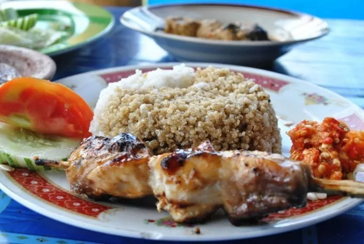 Daftar Kuliner di Jawa Timur, Dijamin Nagih dan Mengesankan! 12