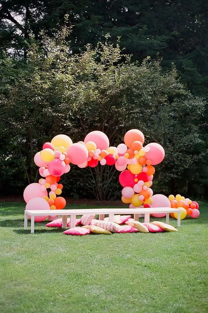 Ingin Pernikahanmu Tak Mudah Dilupakan? 9 Stand Photo Booth Ini Bisa Jadi Pilihan 11