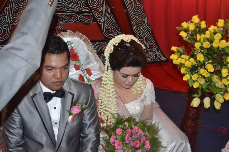 Menilik Kemeriahan Pesta Perkawinan Adat Batak Toba, Langsung dari Balige! 17