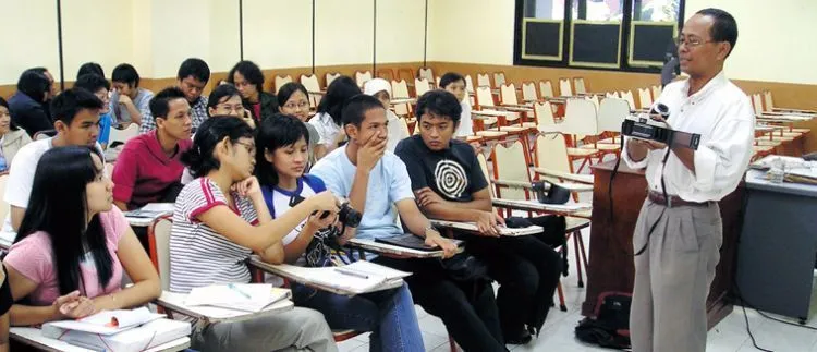 Hey Mahasiswa, Jangan Langsung Ciut Ketika Menghadapi Dosen yang Berkarakter Keras! 6
