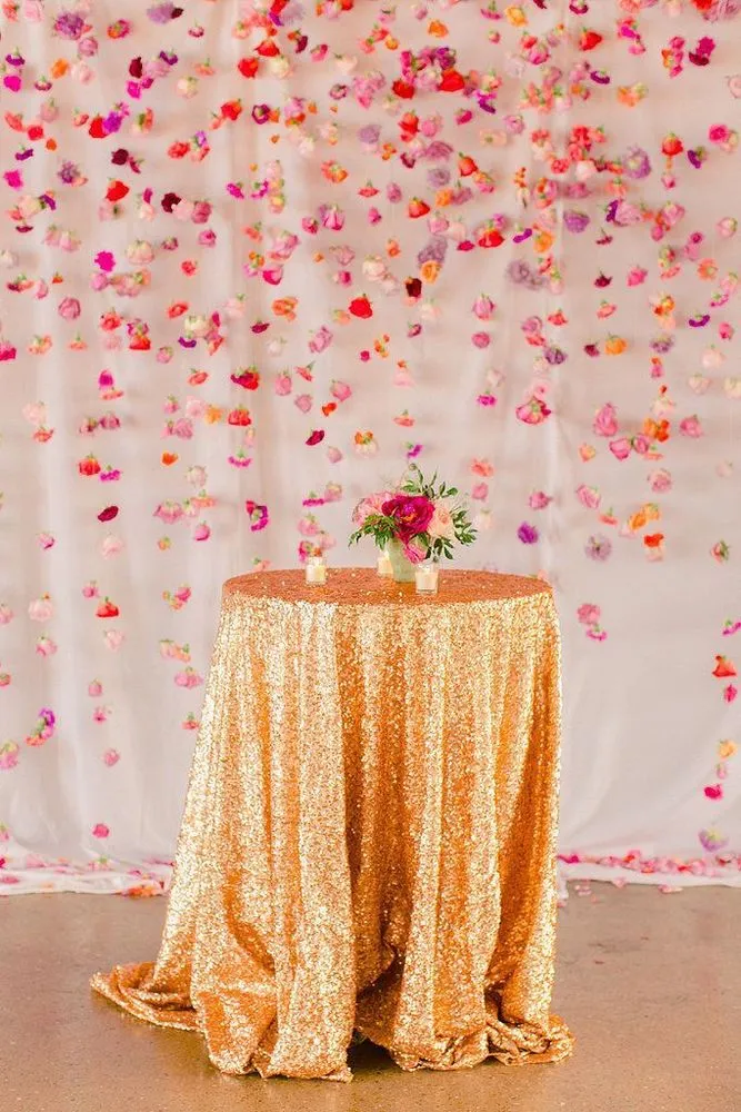 Ingin Pernikahanmu Tak Mudah Dilupakan? 9 Stand Photo Booth Ini Bisa Jadi Pilihan 15