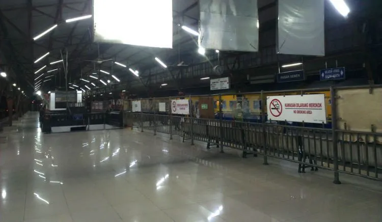 Kereta Api, Riwayatmu Dulu dan Kini yang Bikin Cinta Setengah Mati 6