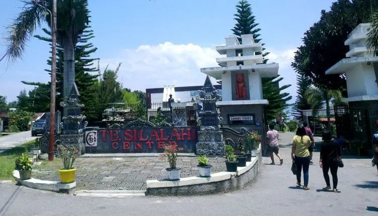 Mengintip Sejarah Budaya Batak di T.B Silalahi Center Balige Tobasa 10