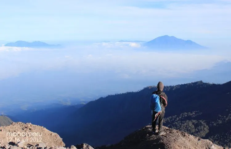 Sayang, Kelak Kita Menikah di Ranu Kumbolo Ya? 6