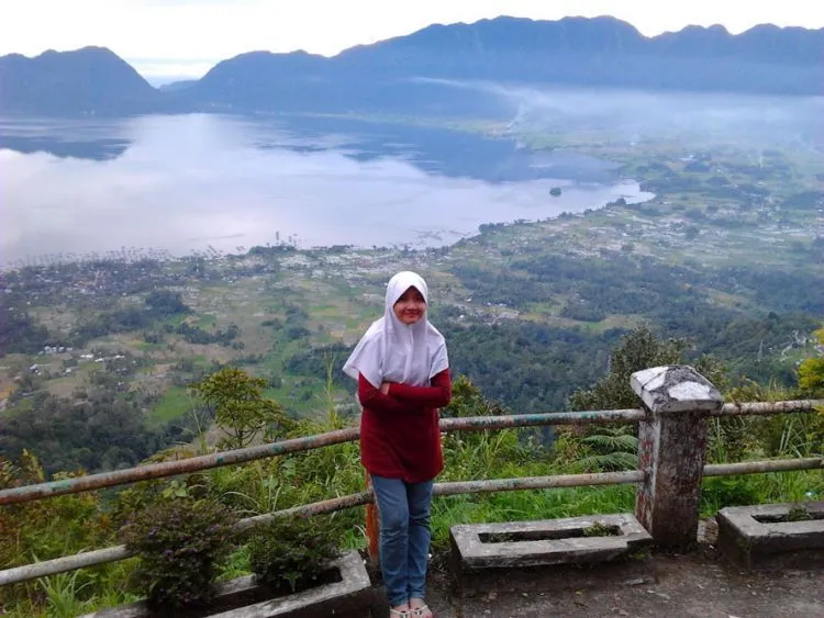 11 Destinasi Wisata Sumatera Barat, Sajikan Pemandangan yang Rupawan 14