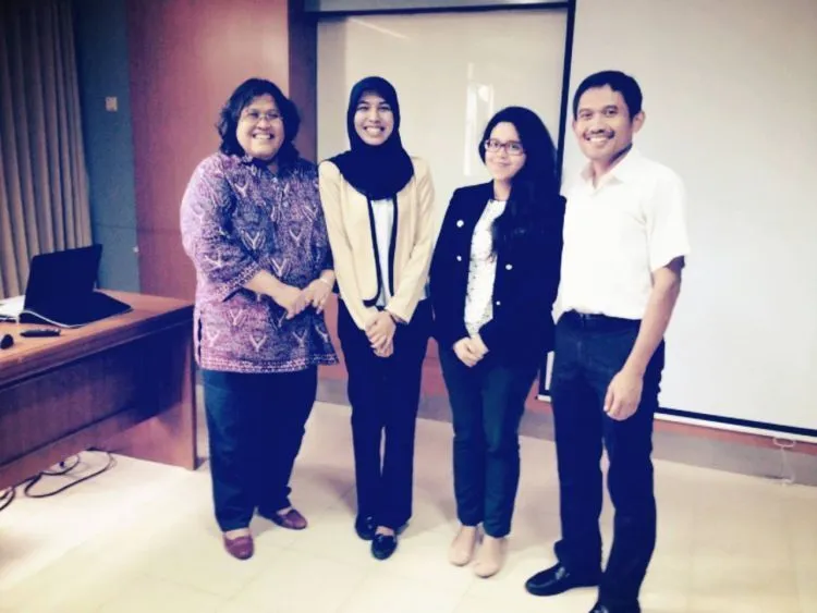 Gelar Sarjana Tak Boleh Menjadikanmu Jemawa. Di Baliknya, Ada Orang-Orang Ini yang Juga Berjasa 8