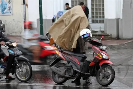 14 Hal Produktif yang Bisa Kamu Lakukan di Lampu Merah 42