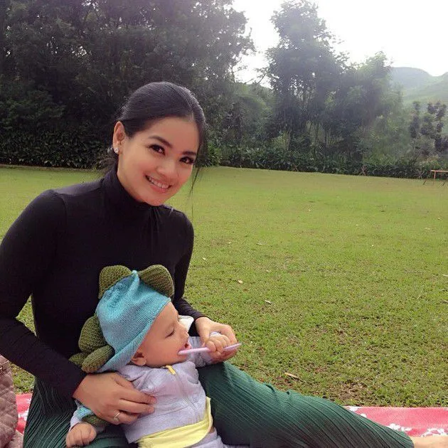 Teman Sejati Itu Membicarakanmu di Depan, Bukan di Belakang. Hindari Gosip Dengan Cara-Cara Ini! 15