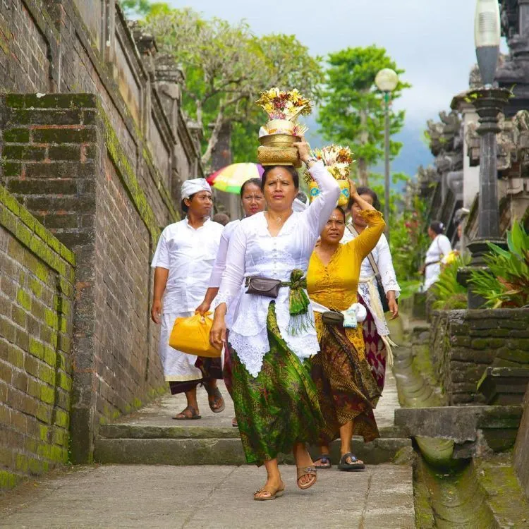 Alasan-Alasan Kenapa Bali Selalu Sukses Memikat Hati Para Traveler 14