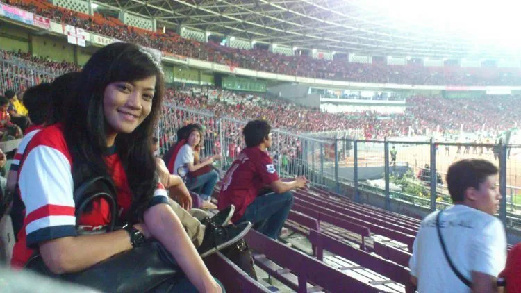 Aku Cinta Kamu Sayang, Tapi Aku Juga Cinta Sepak Bola 23