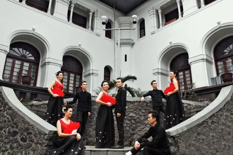 10 Spot Gratis Prewedding Foto di Bandung yang Bisa Menghasilkan Foto nan Cantik! 17
