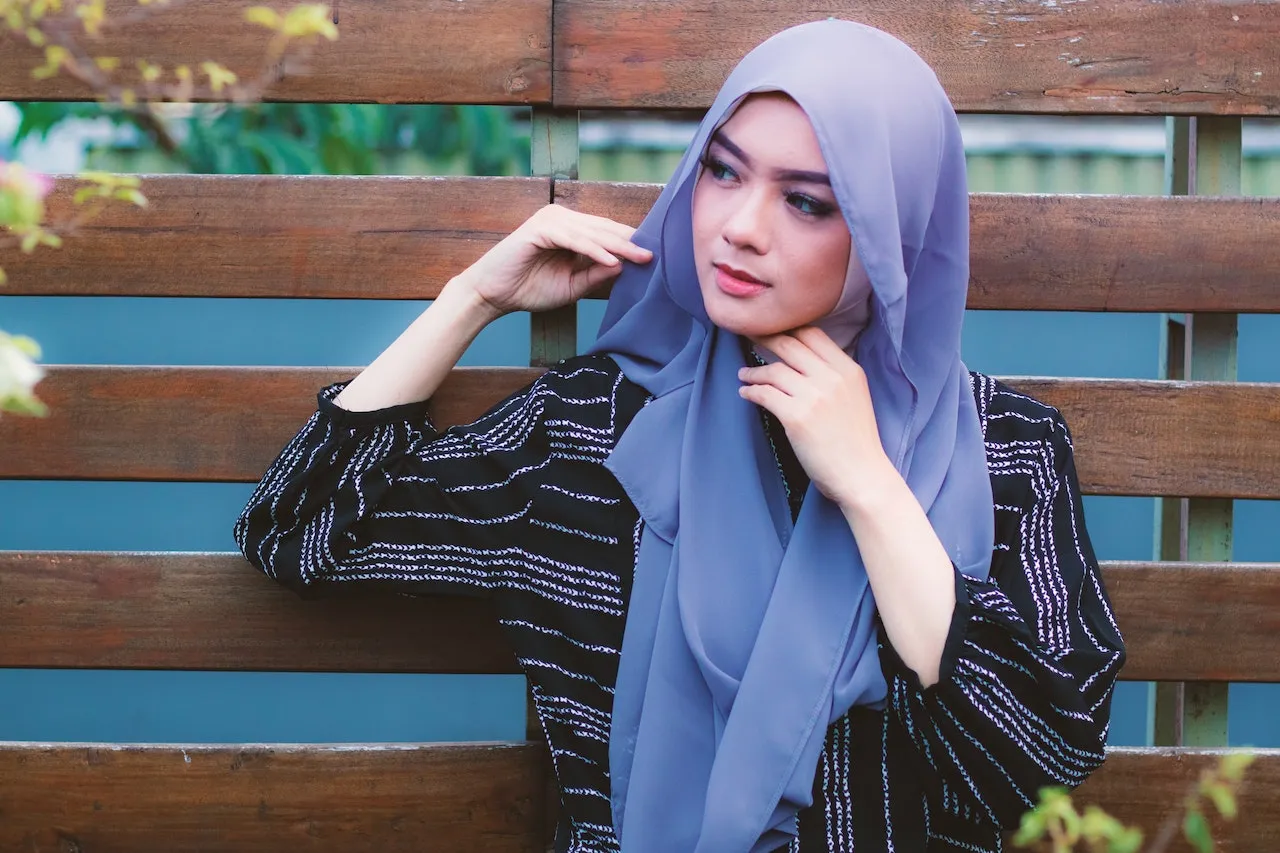 11 Tips Sederhana yang Akan Merawat Rambut Berjilbabmu Layaknya Mahkota 17